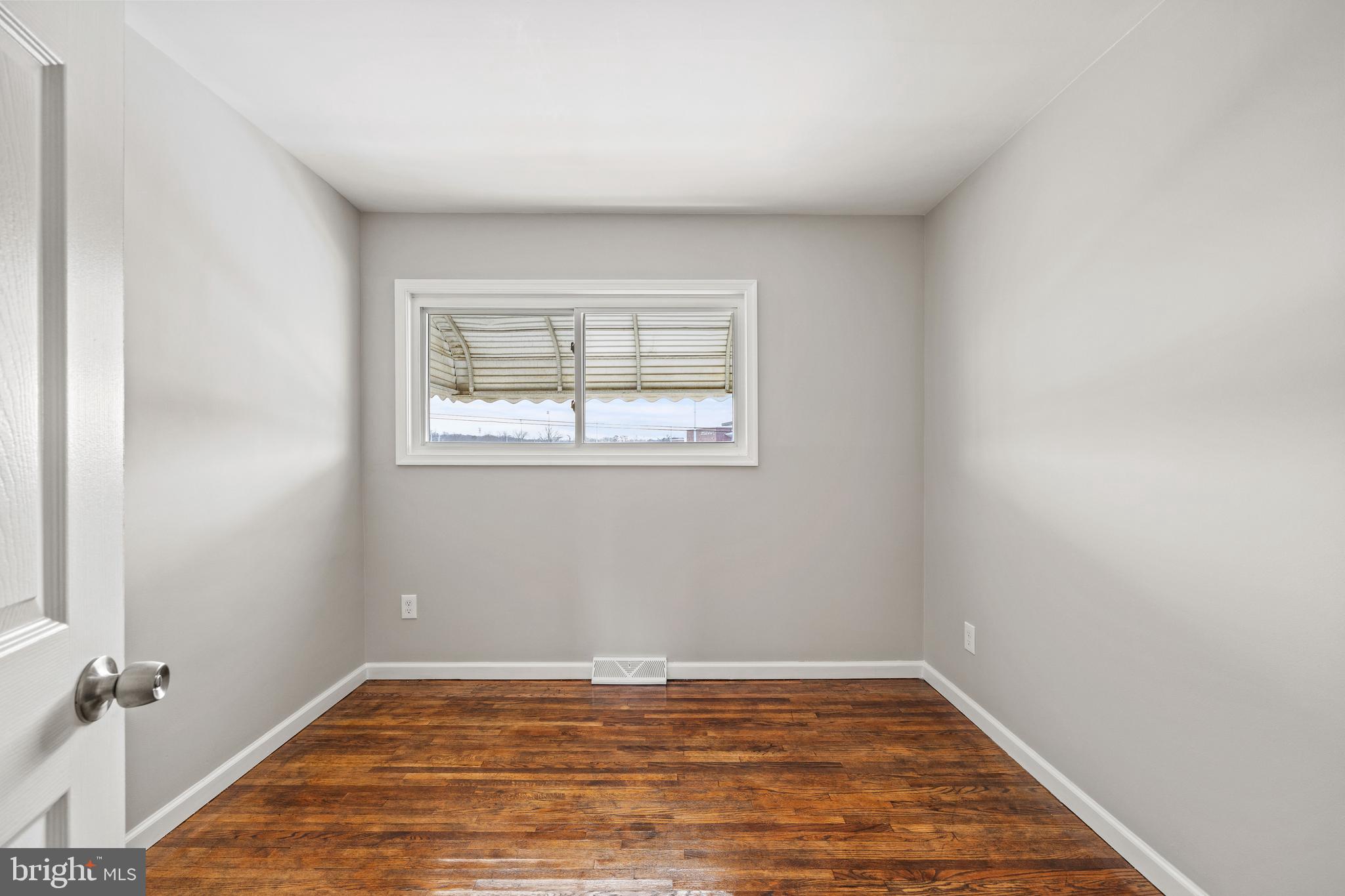 6500 COLUMBIA PARK ROAD