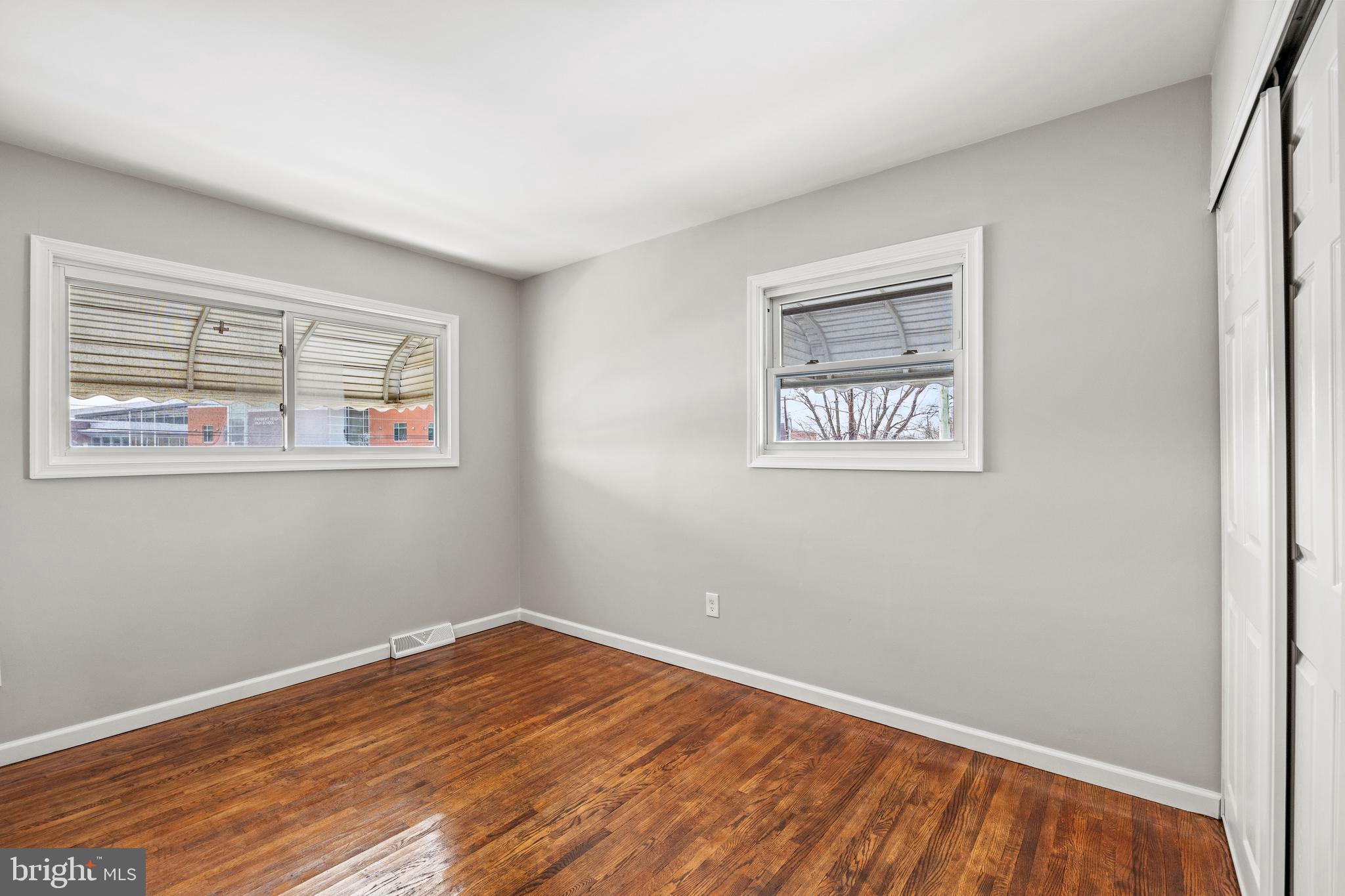 6500 COLUMBIA PARK ROAD