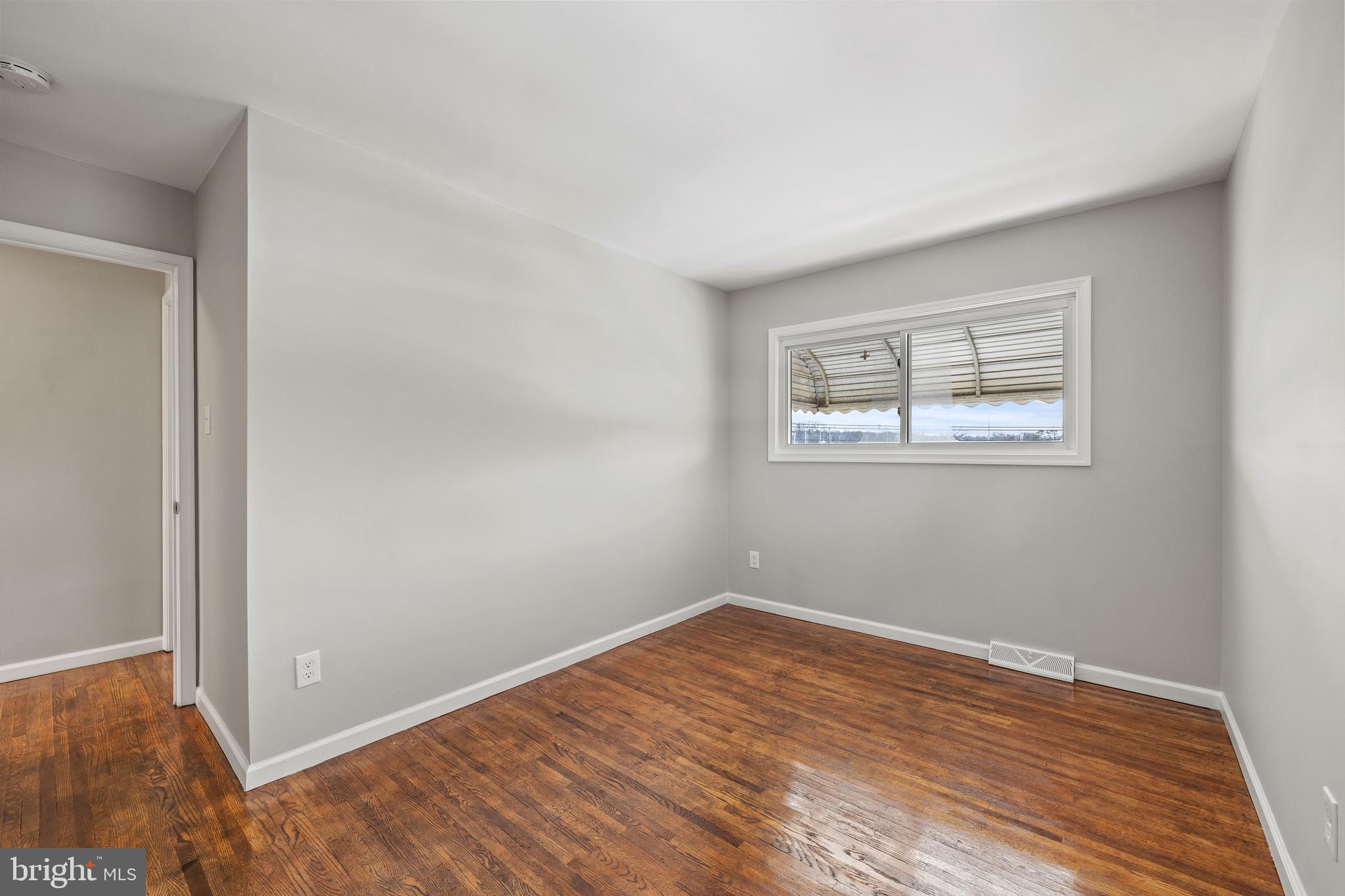 6500 COLUMBIA PARK ROAD