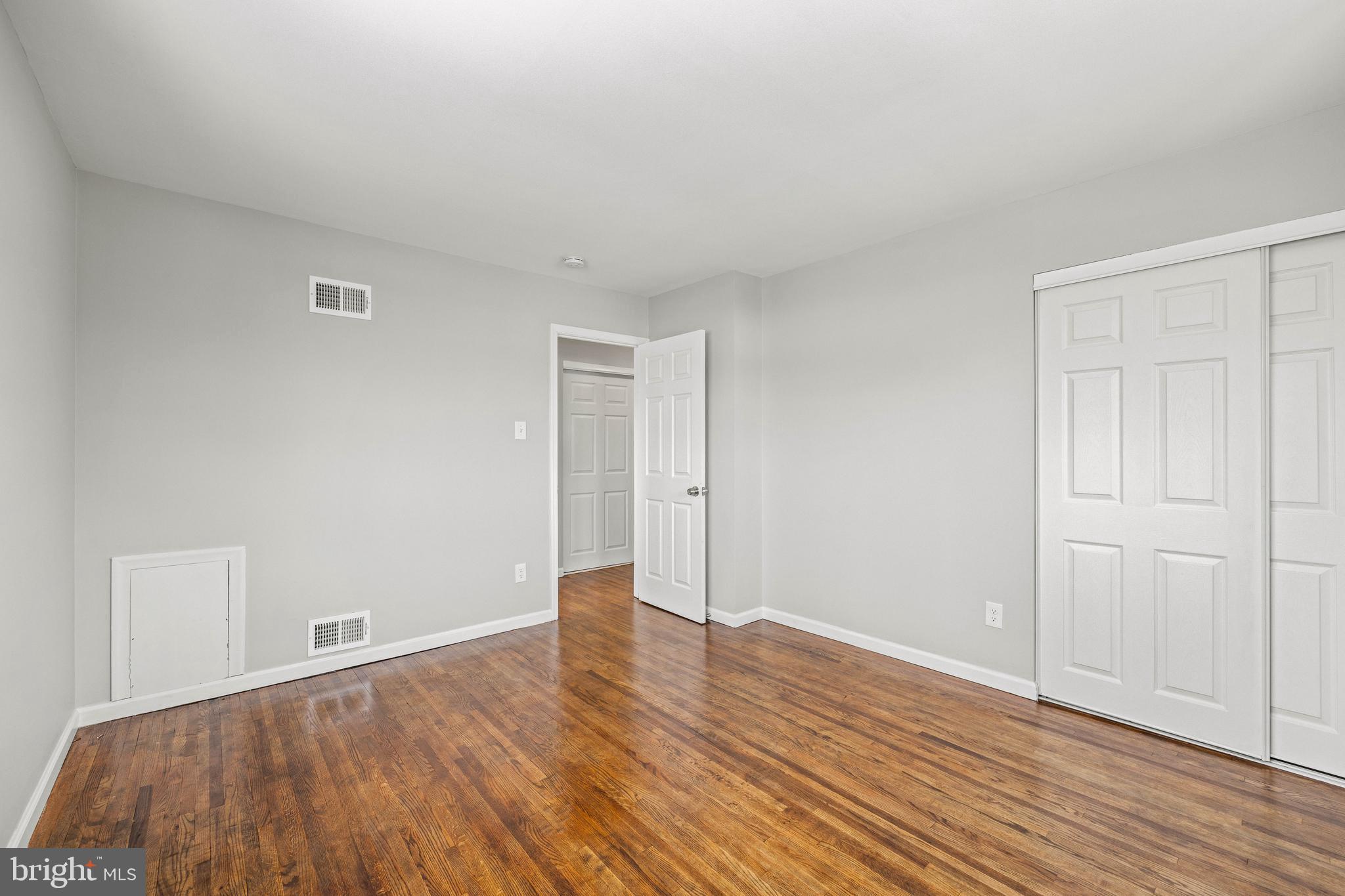 6500 COLUMBIA PARK ROAD