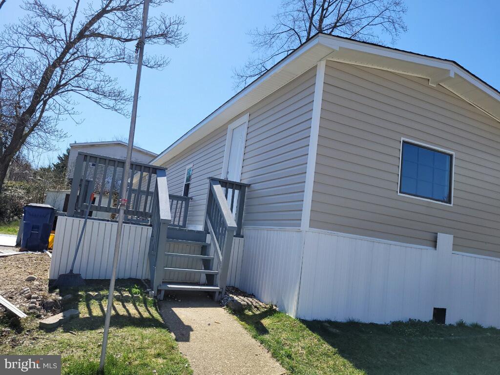 9505 EUGENIA PARK ST