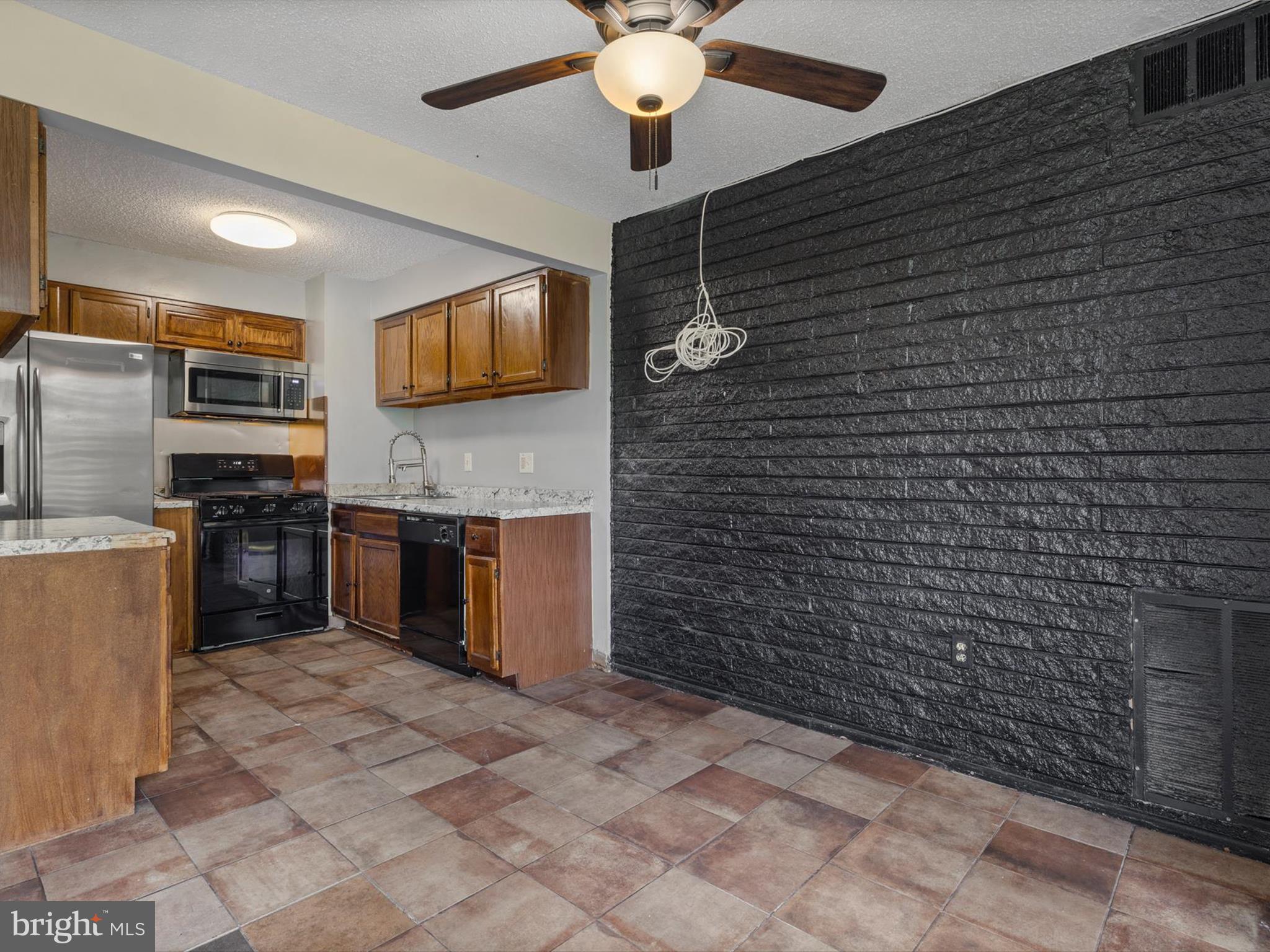 1826 METZEROTT ROAD 103