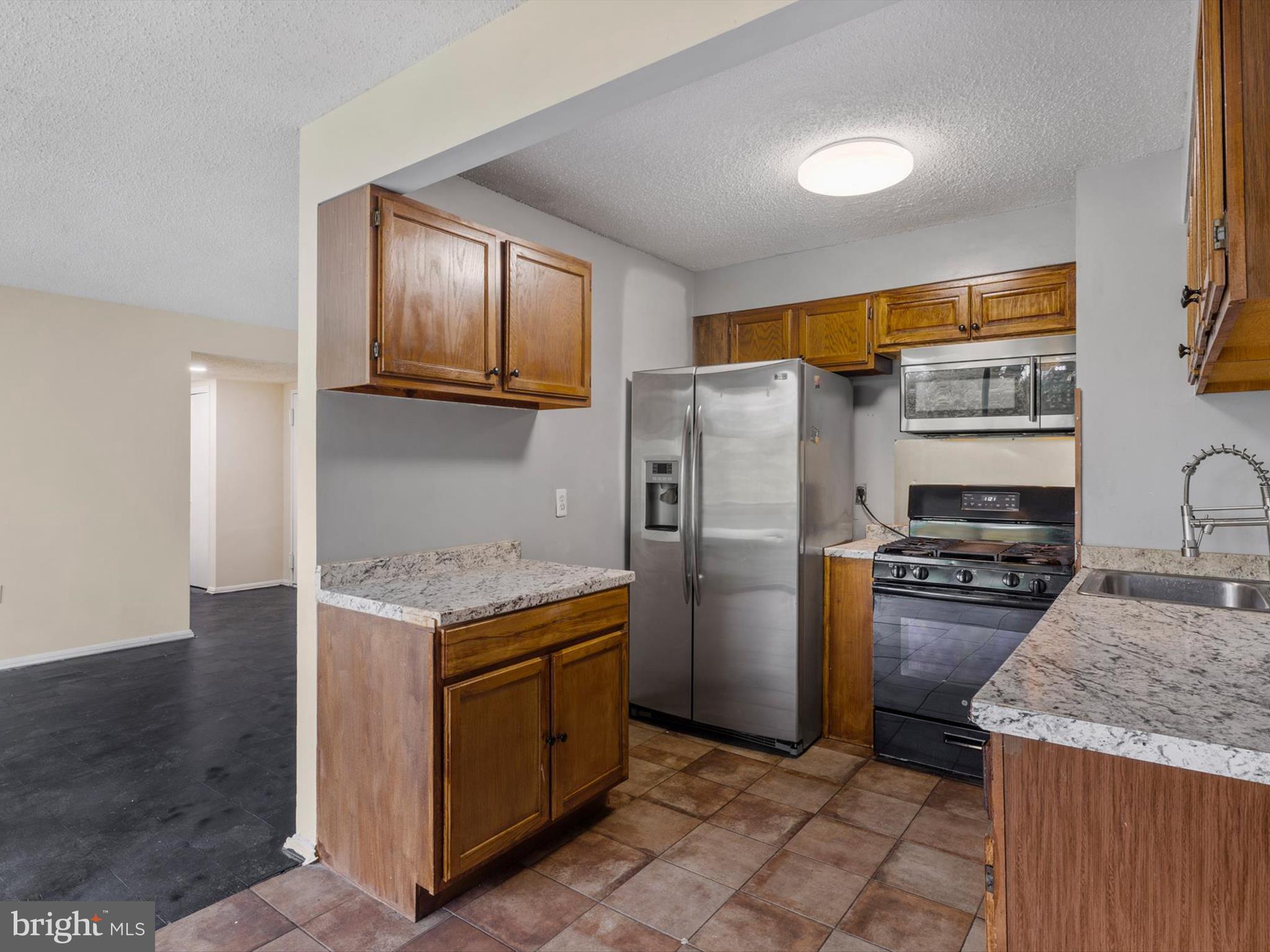 1826 METZEROTT ROAD 103