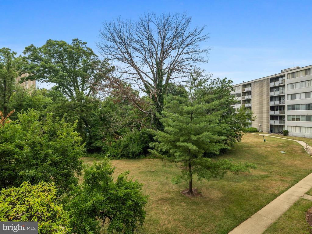 1826 METZEROTT ROAD 103