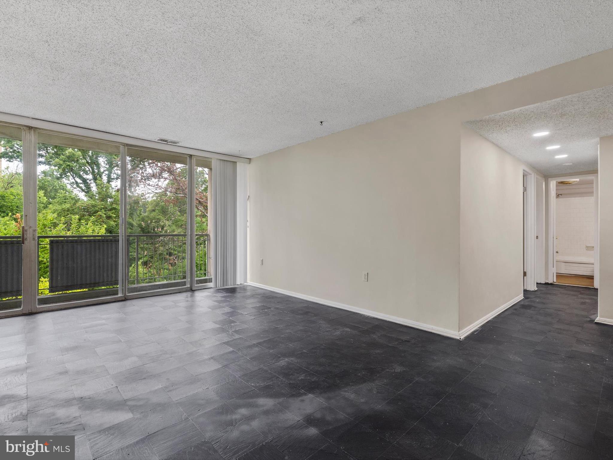 1826 METZEROTT ROAD 103