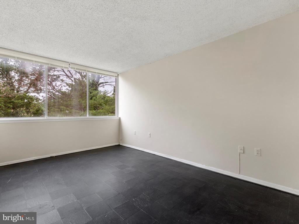 1826 METZEROTT ROAD 103