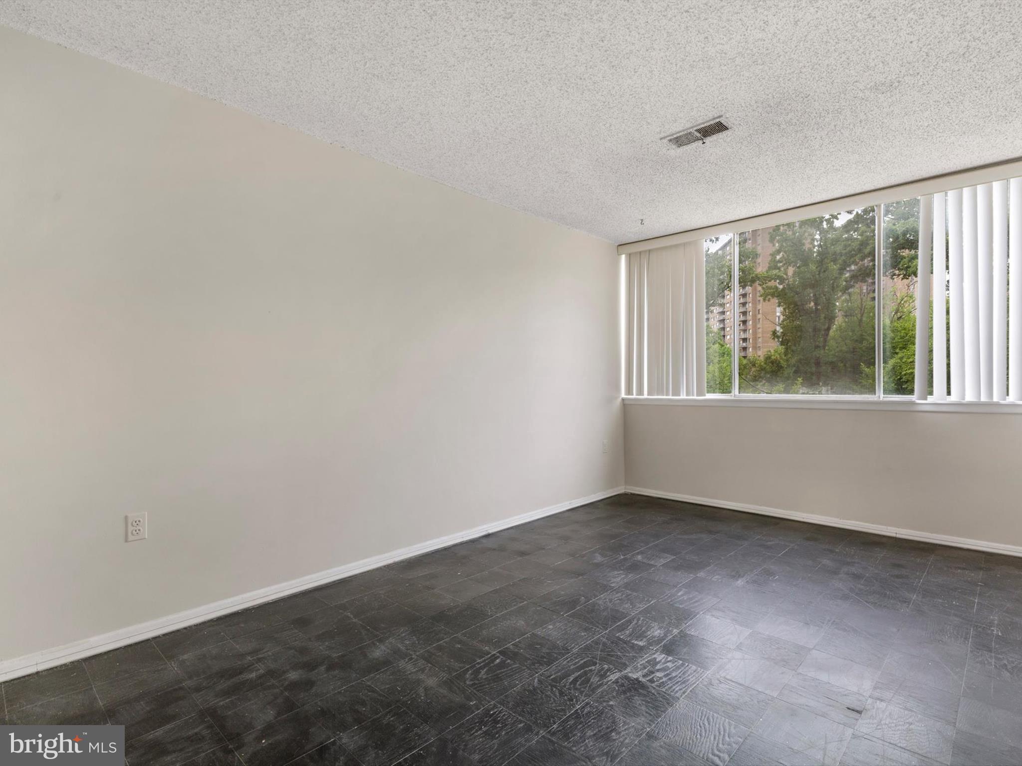 1826 METZEROTT ROAD 103