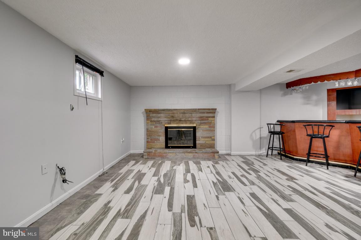 8205 Steve Dr