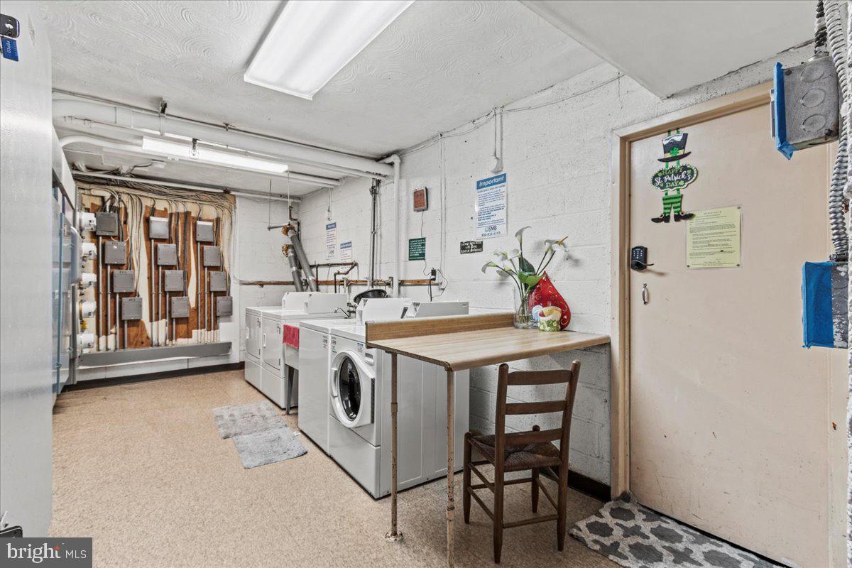 3839 HAMILTON STREET K-102