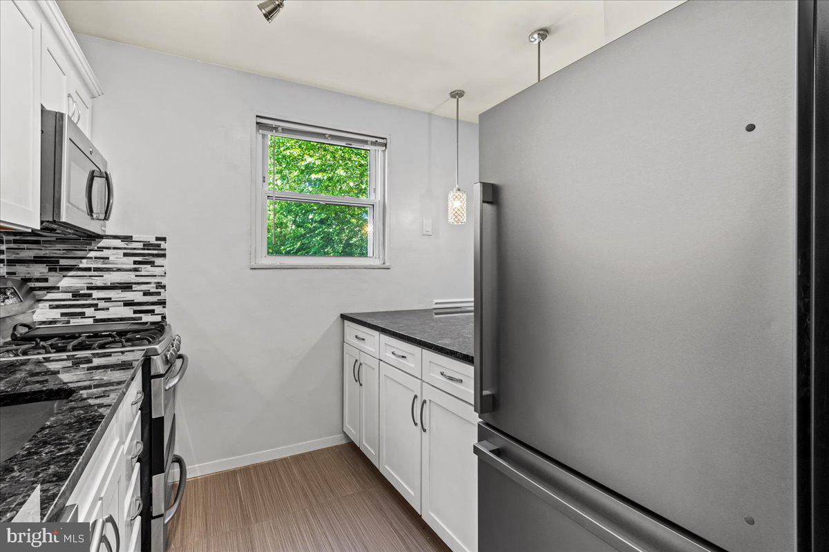 3839 HAMILTON STREET K-102