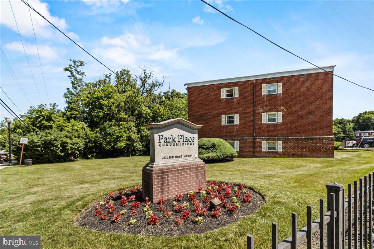 3839 HAMILTON STREET K-102