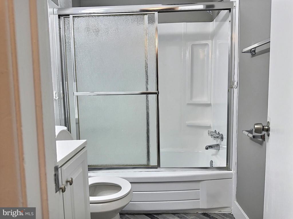 1826 METZEROTT ROAD B-4