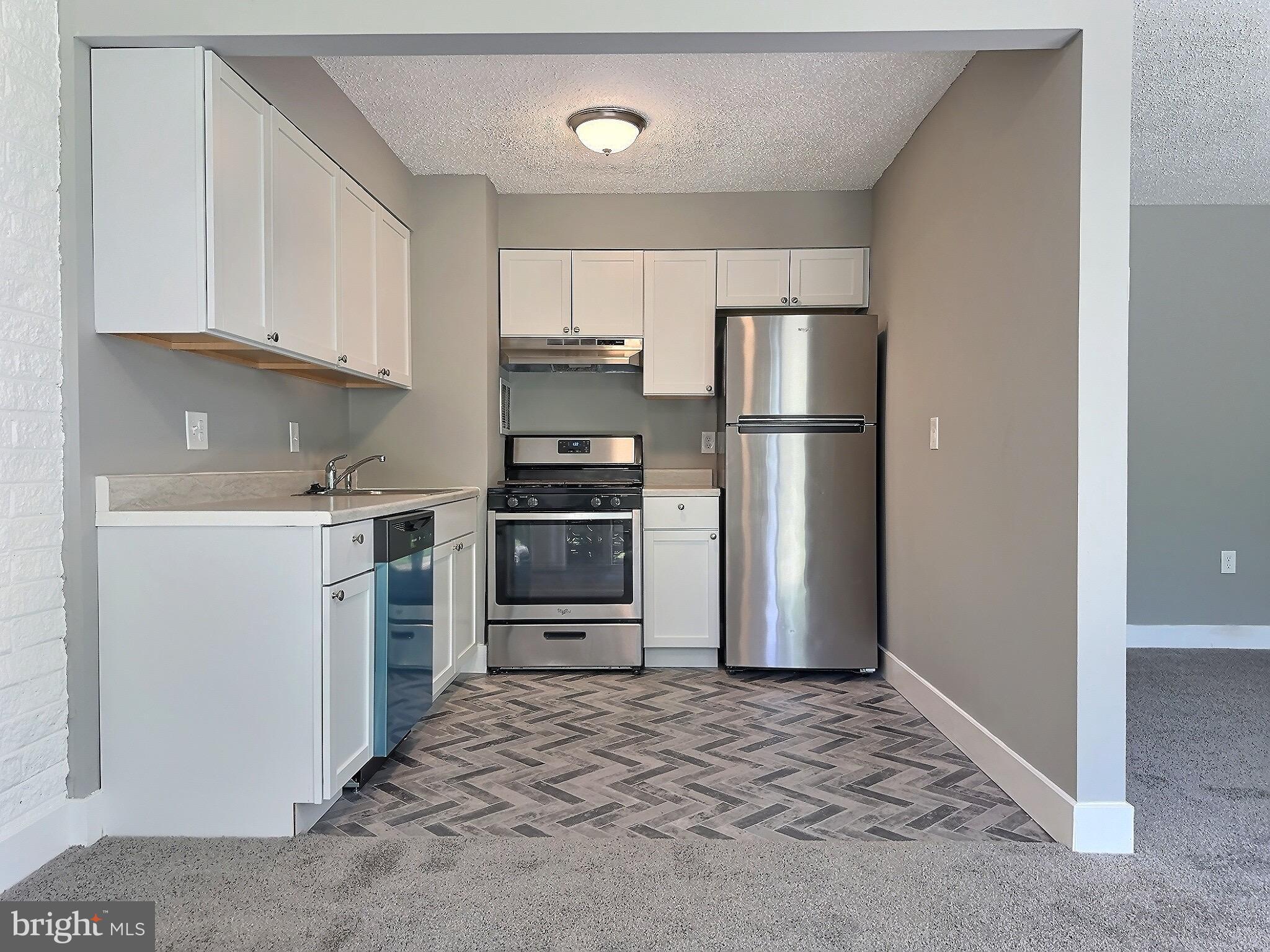 1826 METZEROTT ROAD B-4