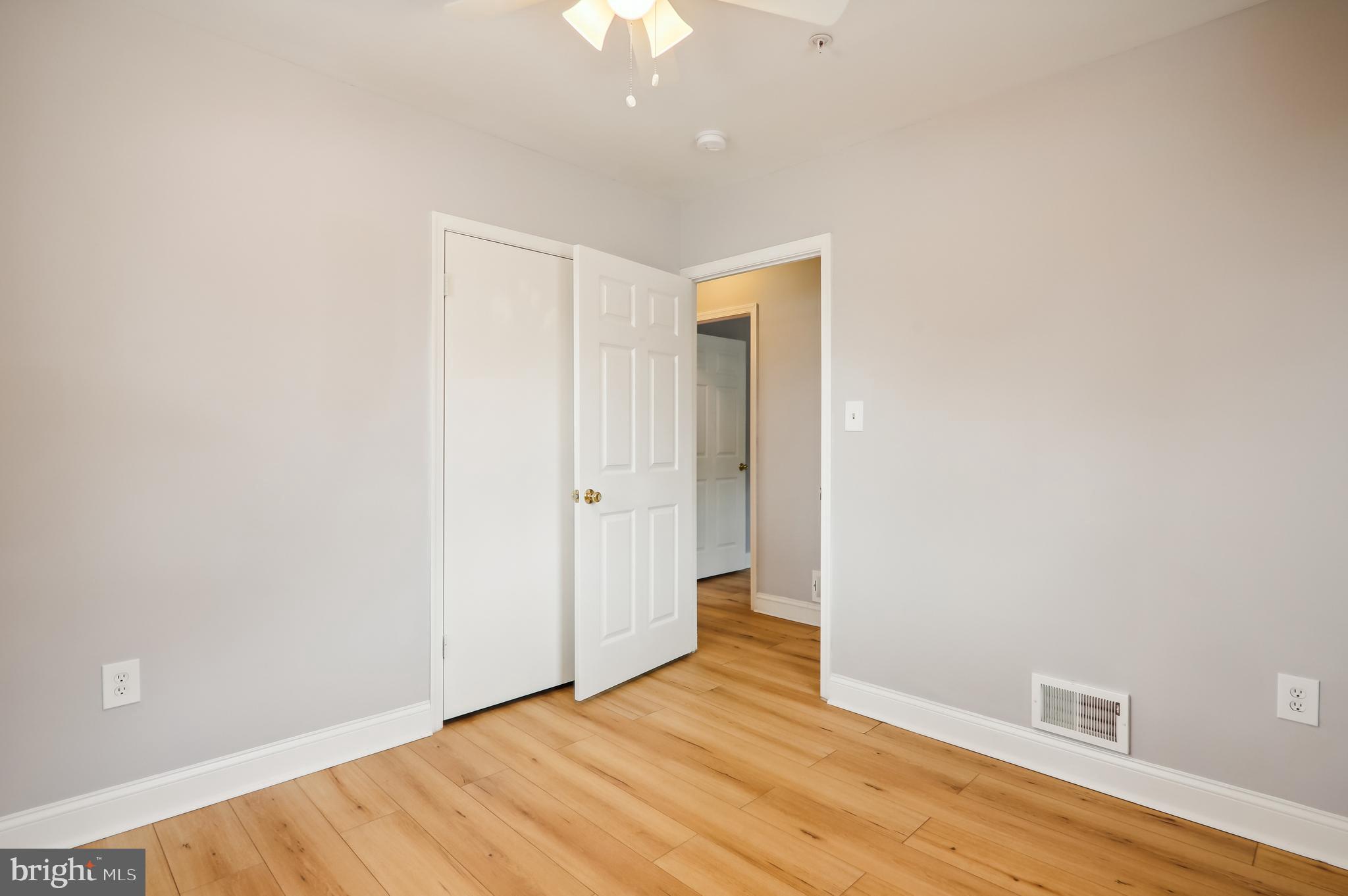 6 Norair Ave