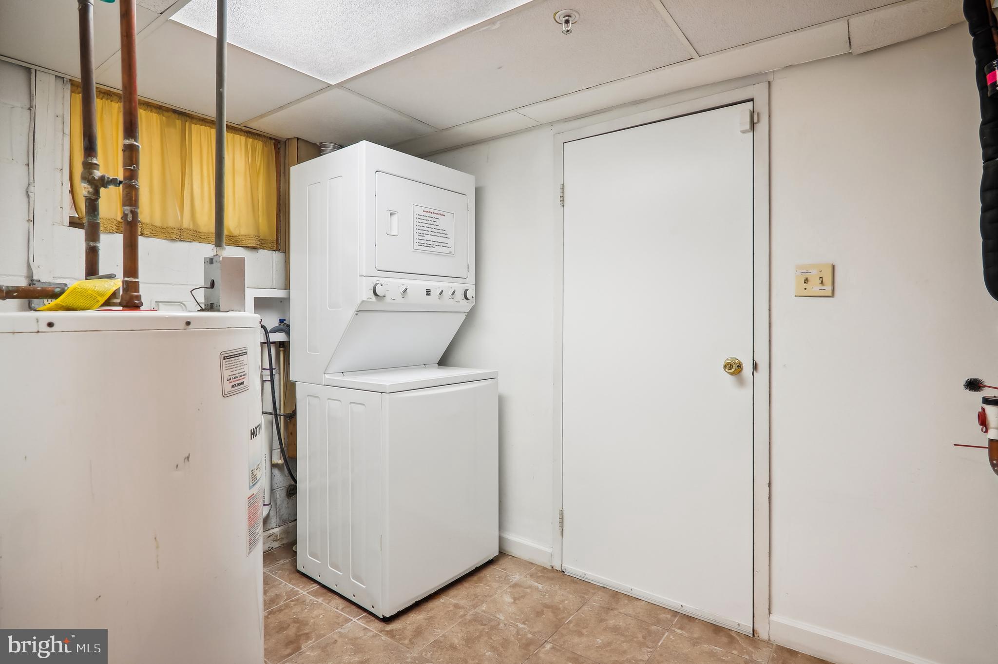 6 Norair Ave