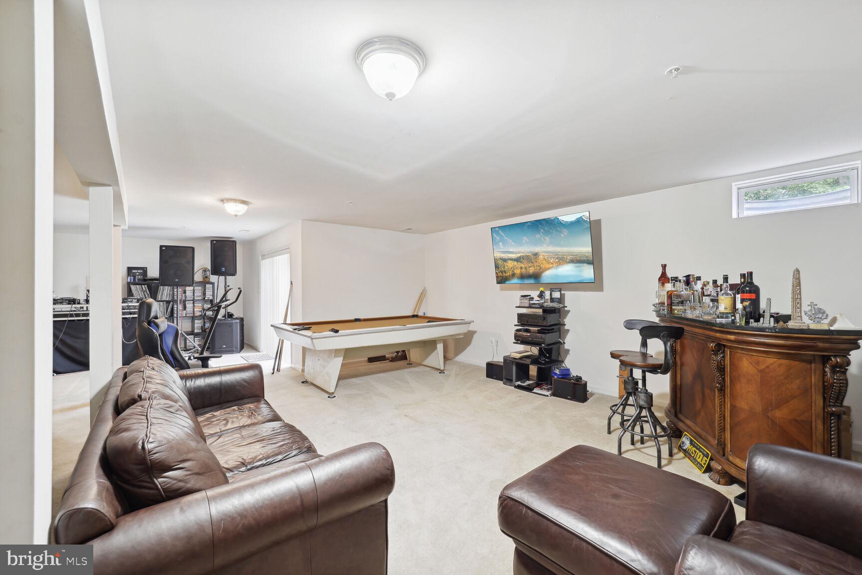 12101 Westlock Pl