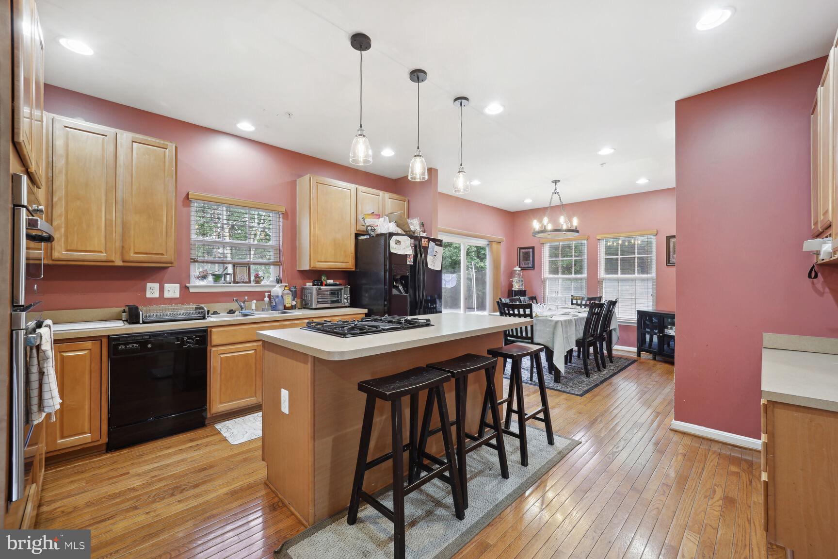 12101 Westlock Pl