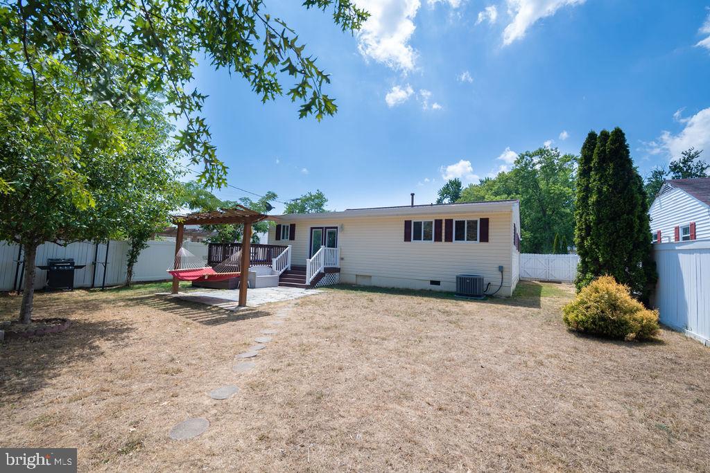 403 Greenhill Ave