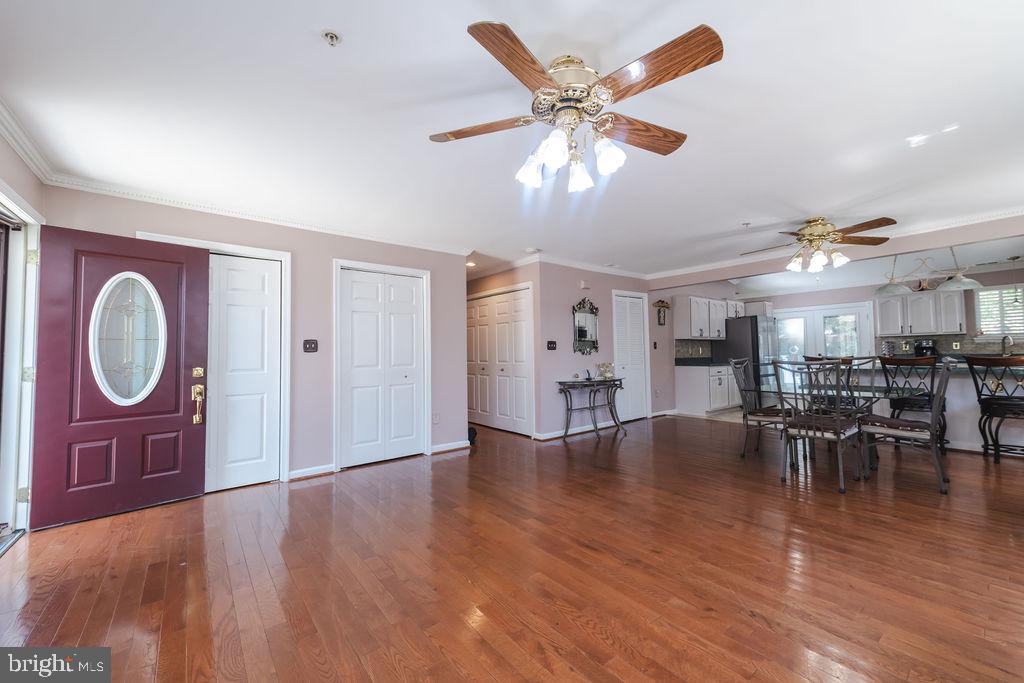 403 Greenhill Ave