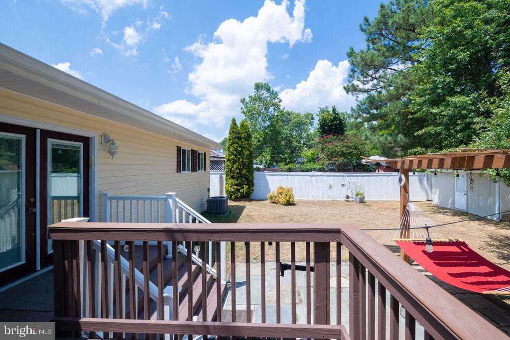 403 Greenhill Ave