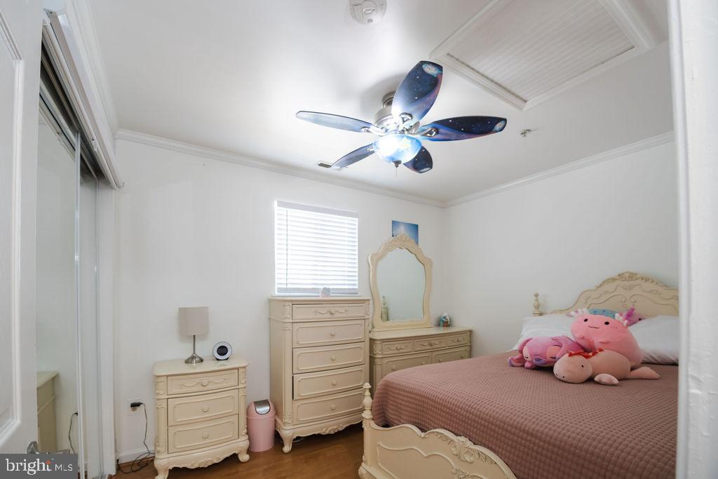 403 Greenhill Ave