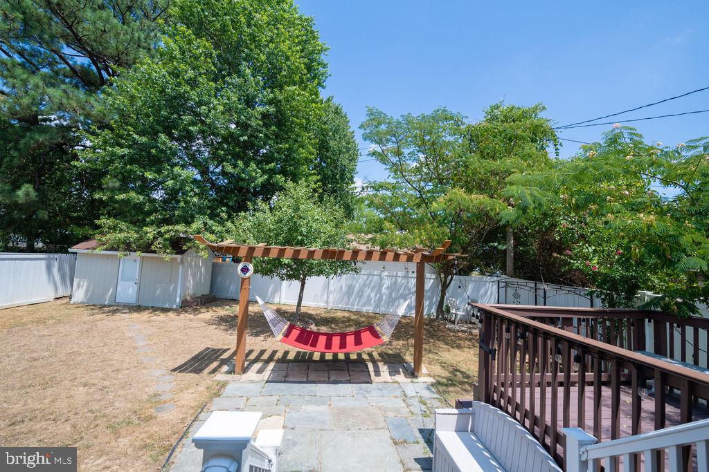 403 Greenhill Ave