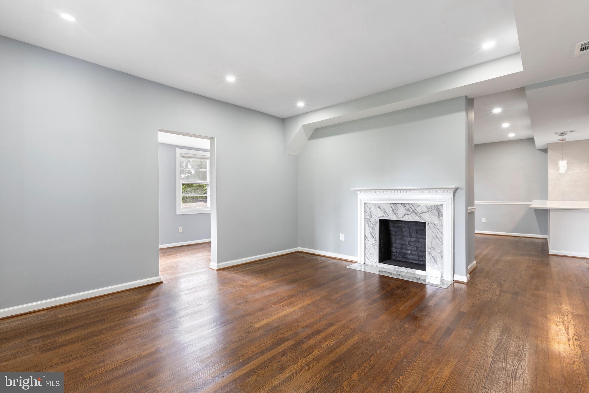 8811 Old Branch Ave