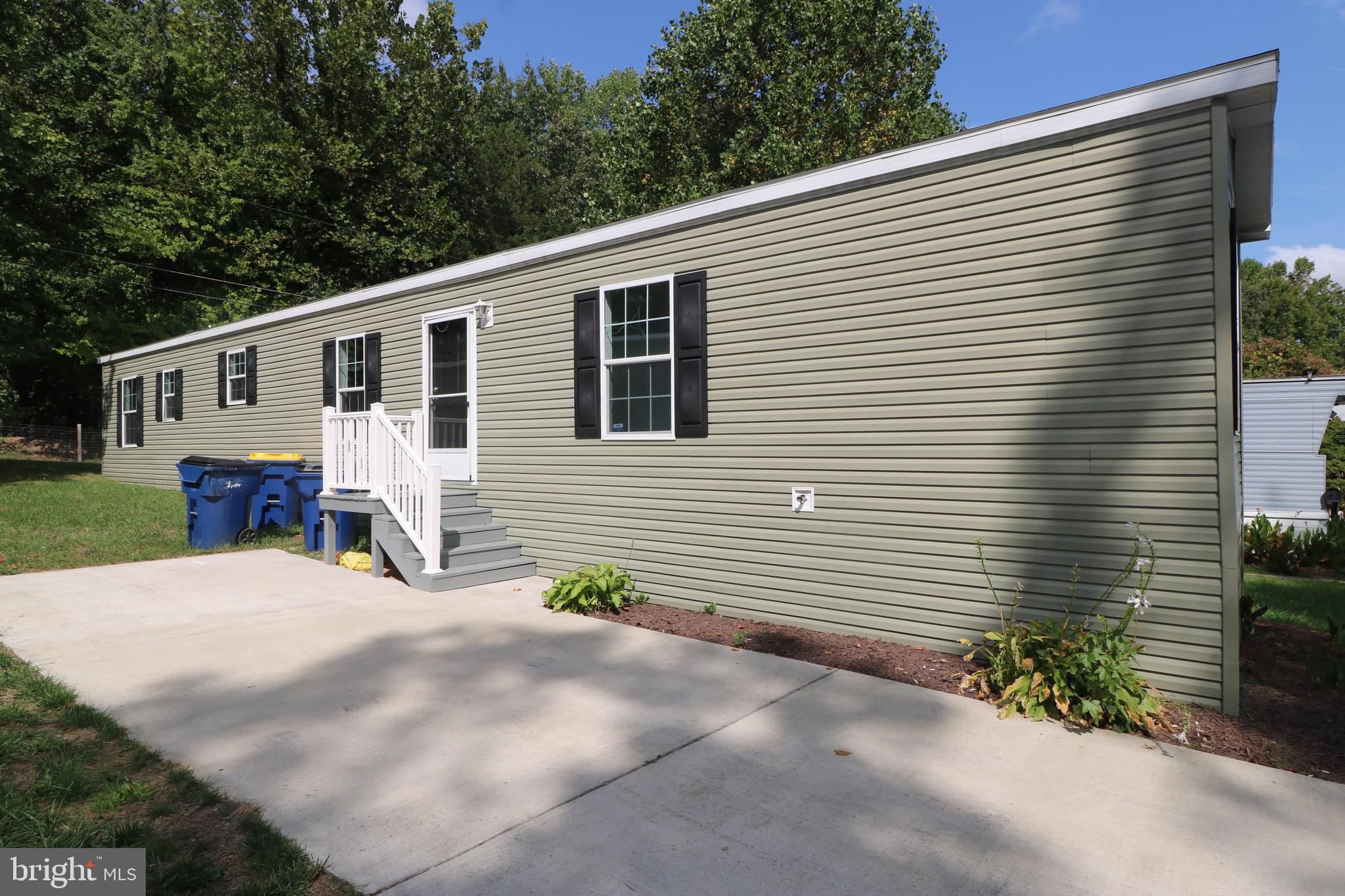 1817 ELMWOOD PARK DRIVE