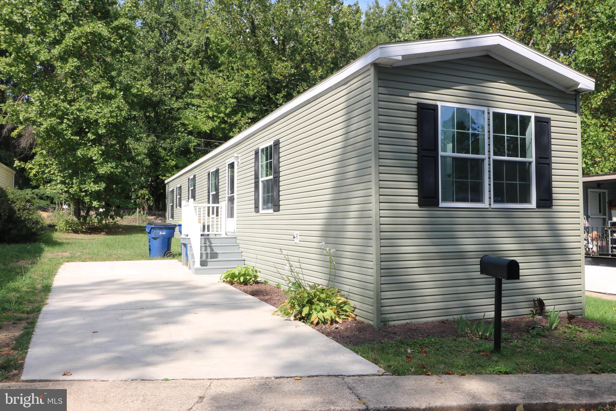 1817 ELMWOOD PARK DRIVE