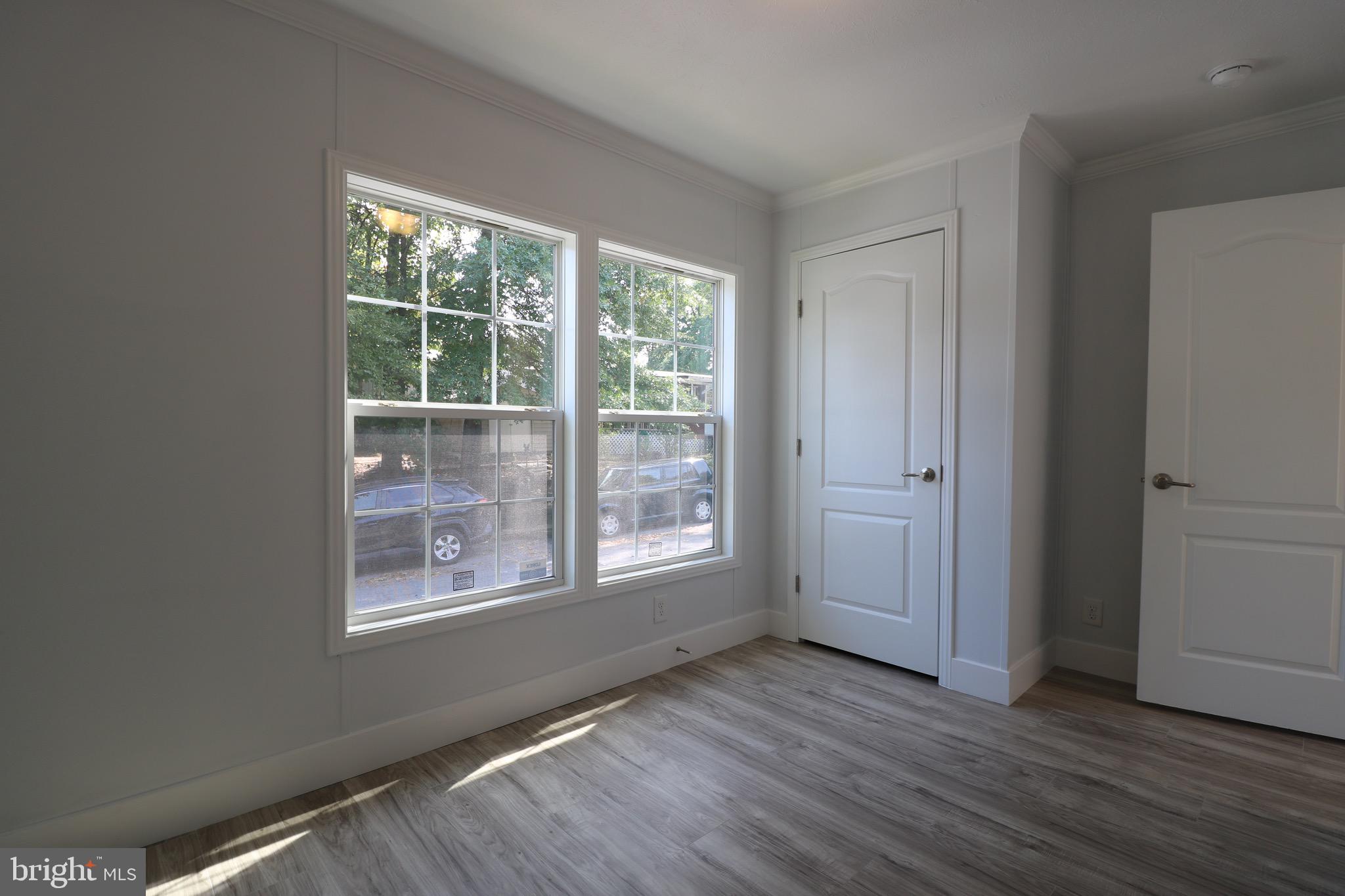 1817 ELMWOOD PARK DRIVE