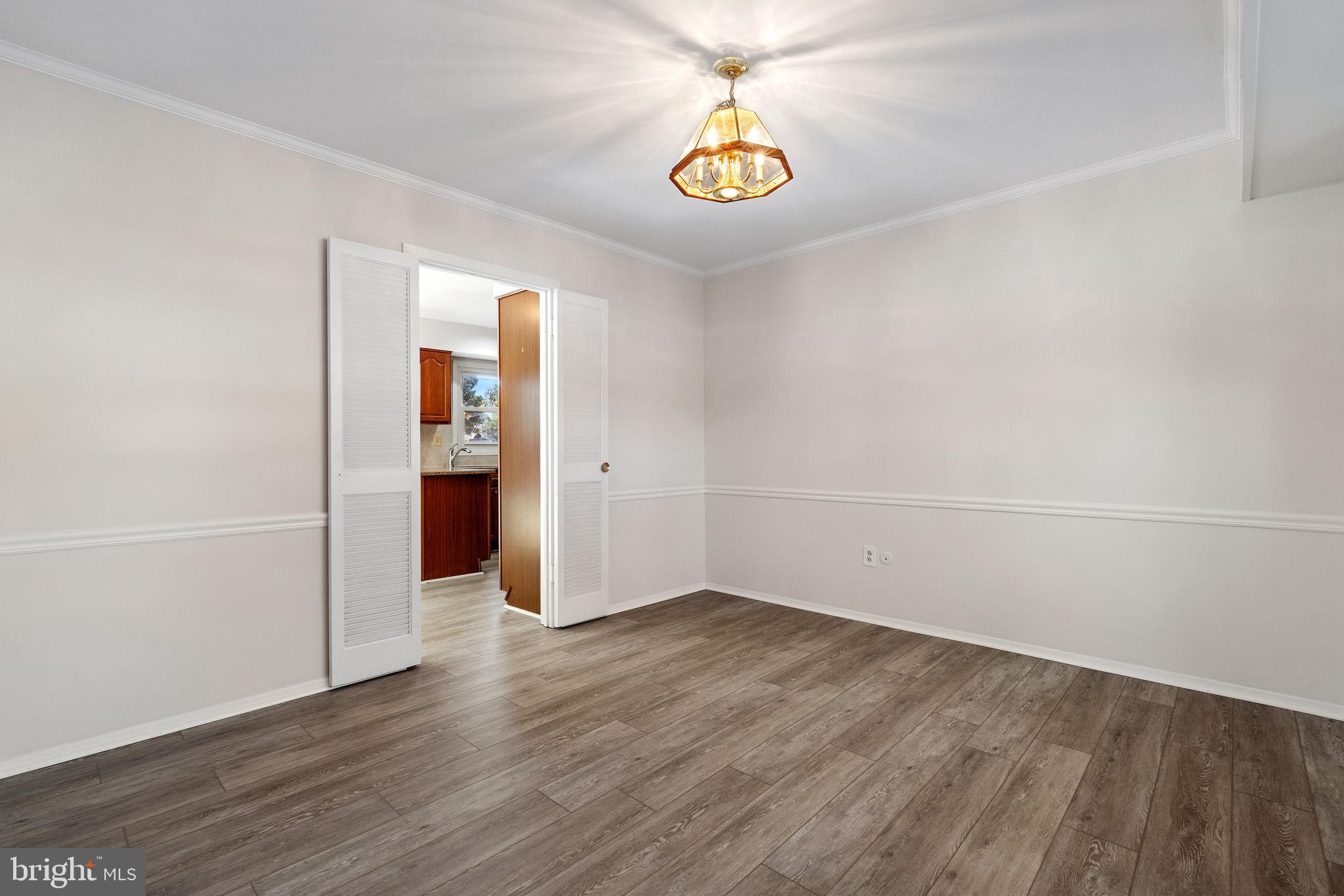 12515 Canfield Ln
