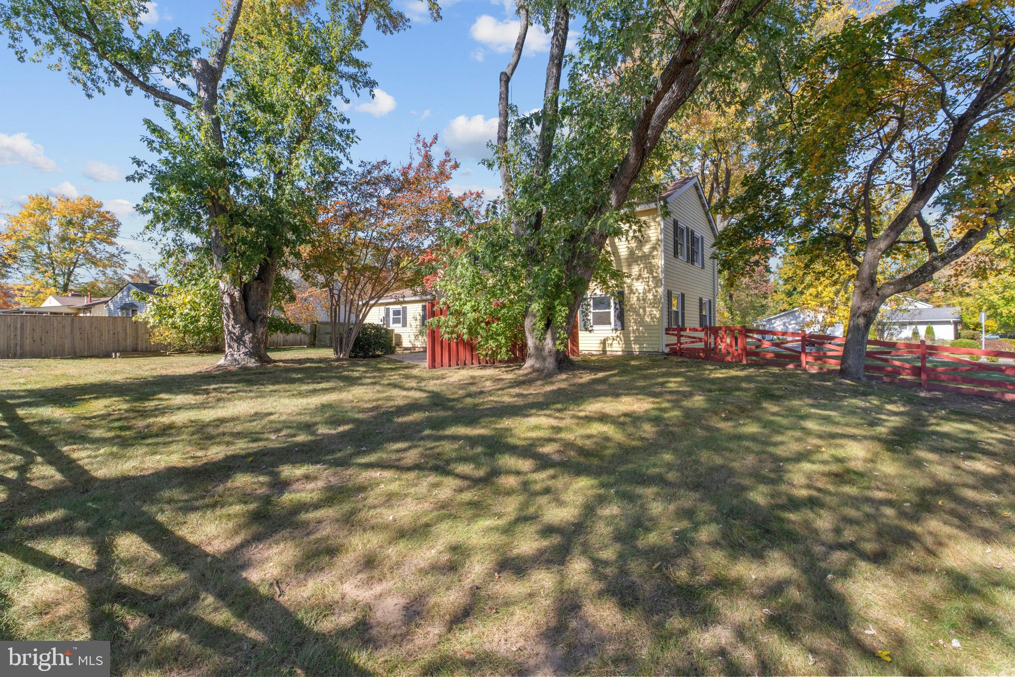 12515 Canfield Ln