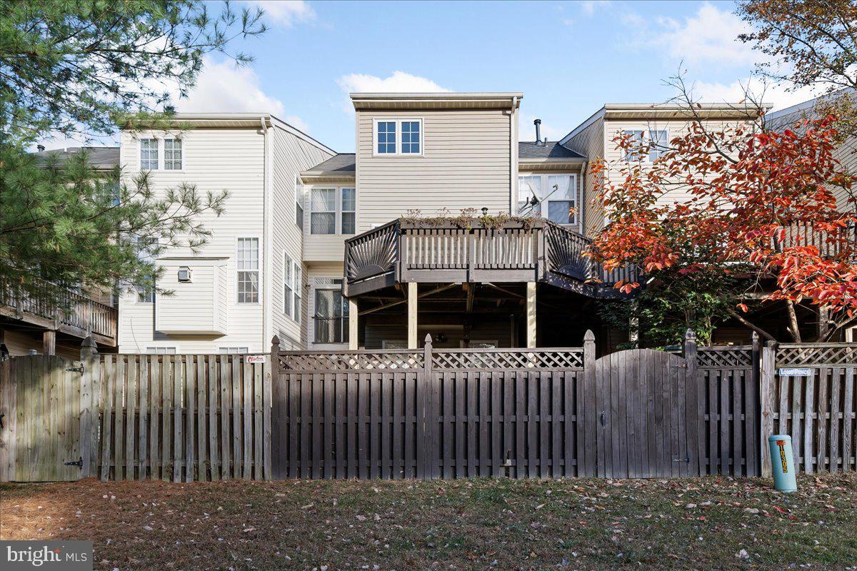 10307 Serenade Ct