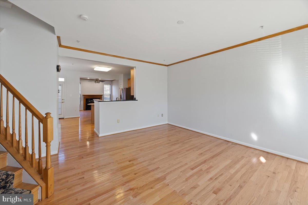 10307 Serenade Ct