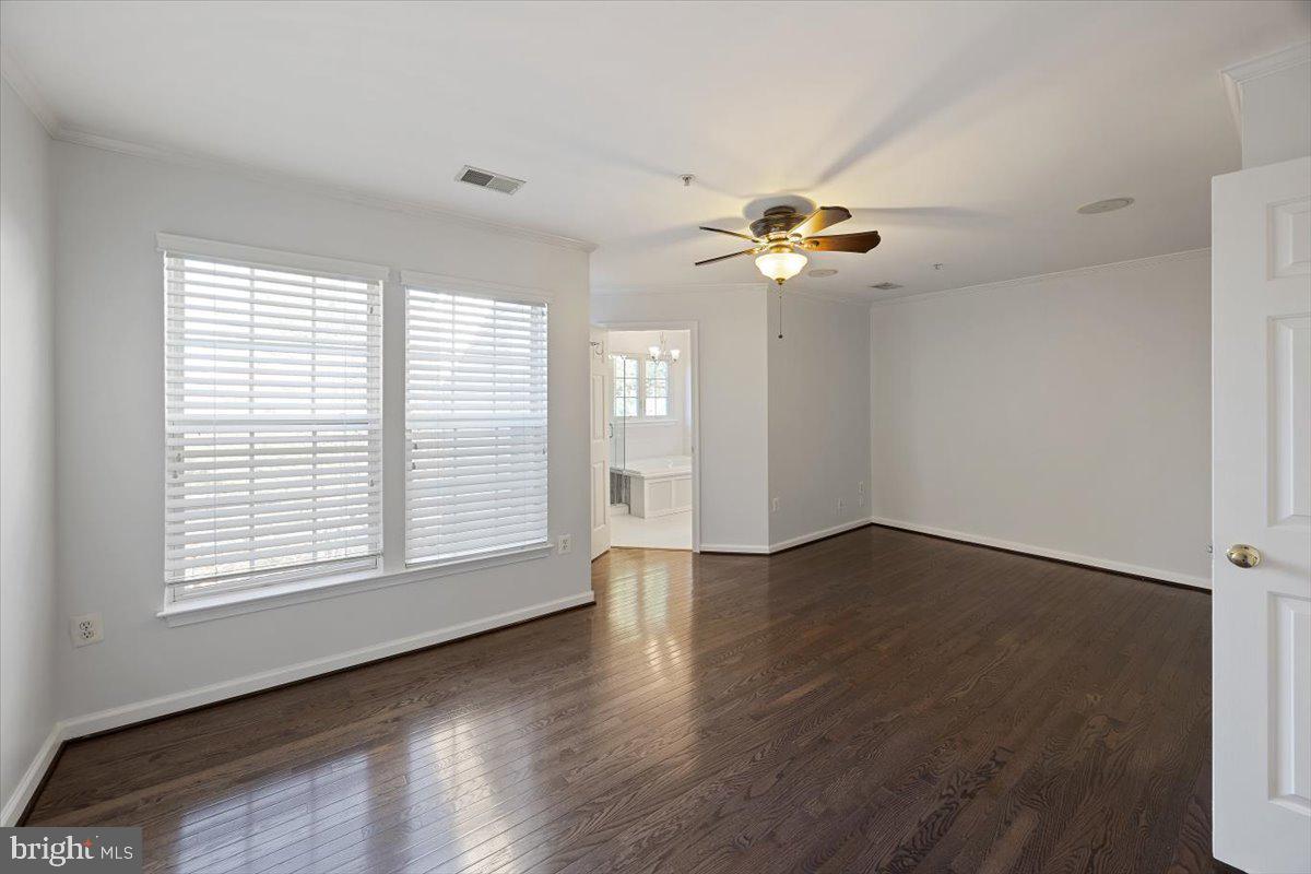 10307 Serenade Ct