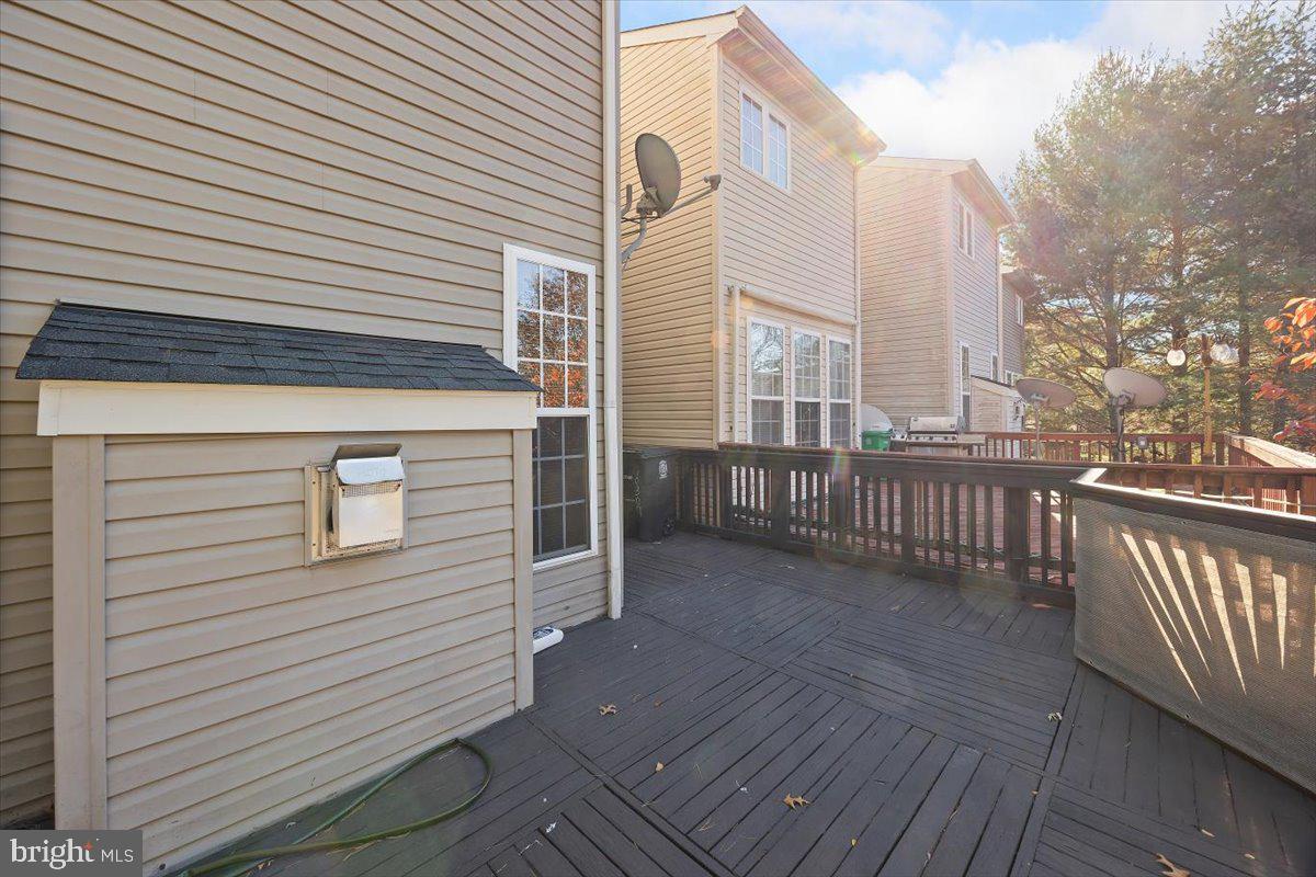 10307 Serenade Ct
