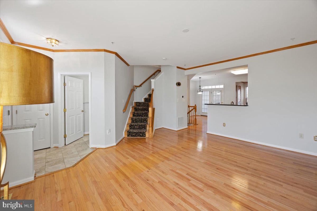10307 Serenade Ct