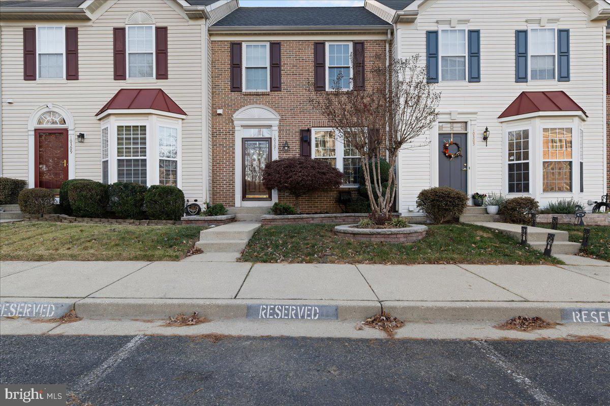 10307 Serenade Ct