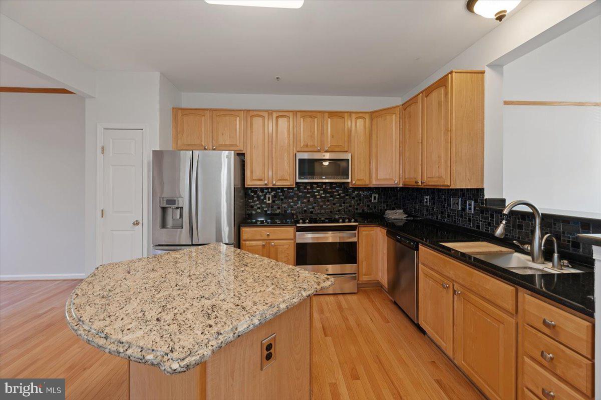 10307 Serenade Ct