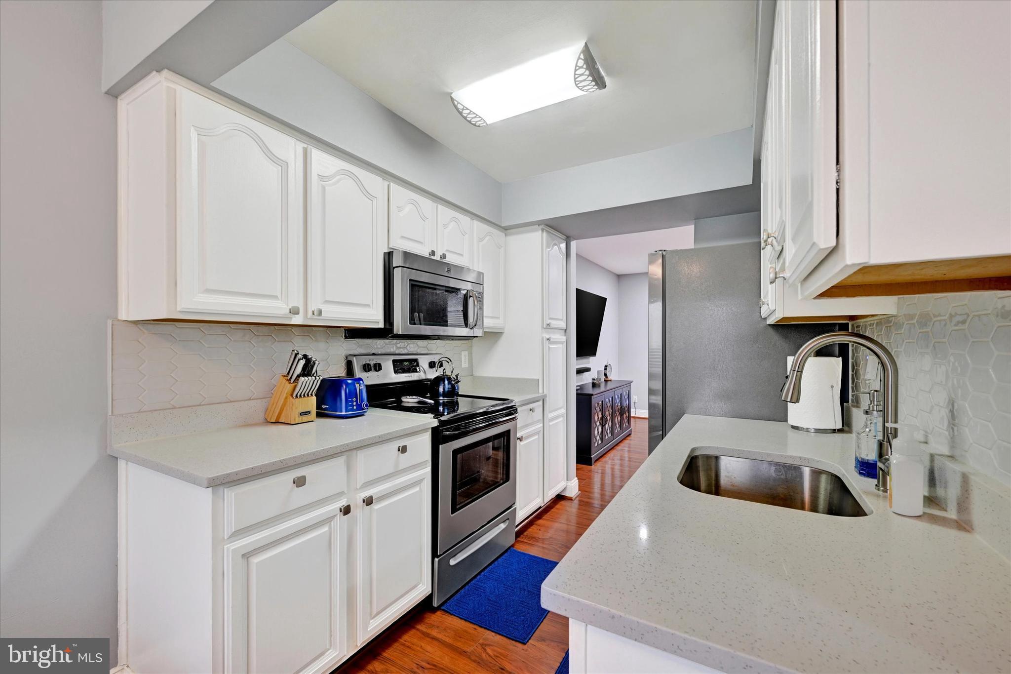 8219 Canning Ter