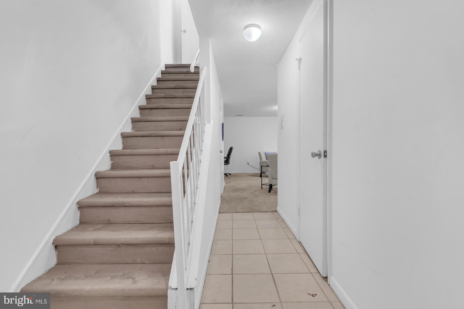7021 Cipriano Woods Ct