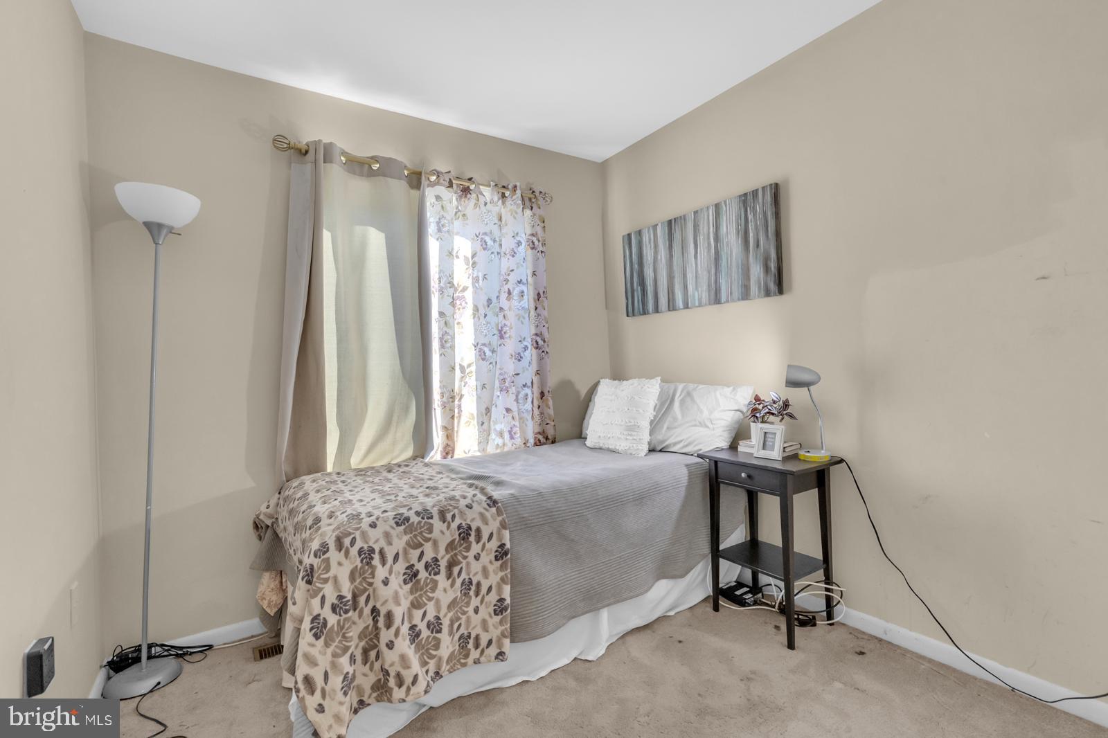 7021 Cipriano Woods Ct