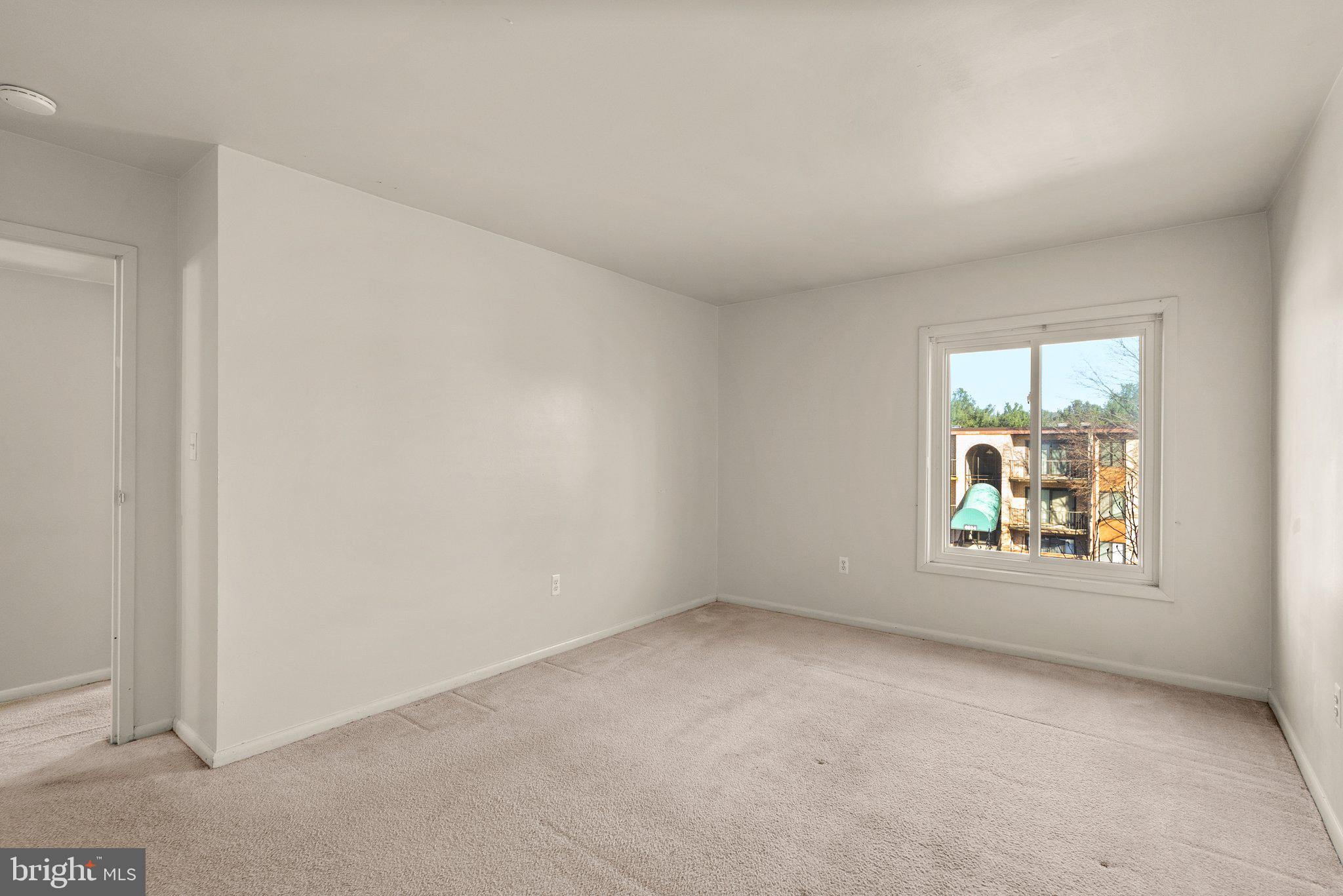 6942 Hanover Pkwy #301