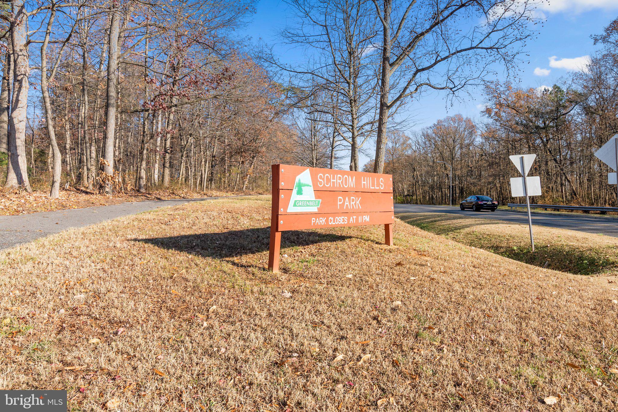 6942 Hanover Pkwy #301