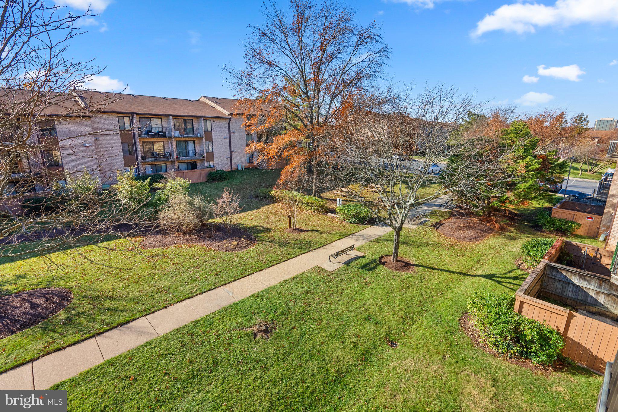 6942 Hanover Pkwy #301