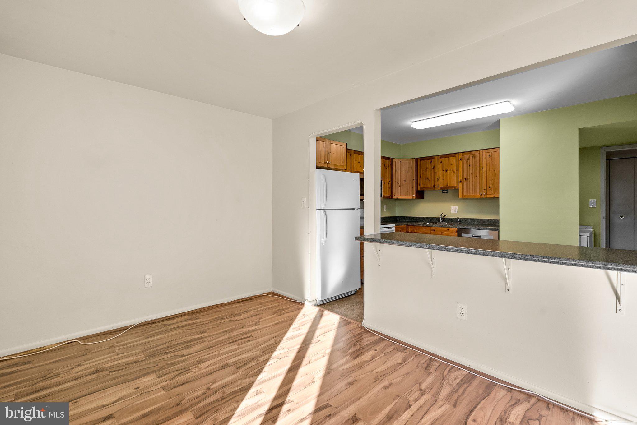 6942 Hanover Pkwy #301