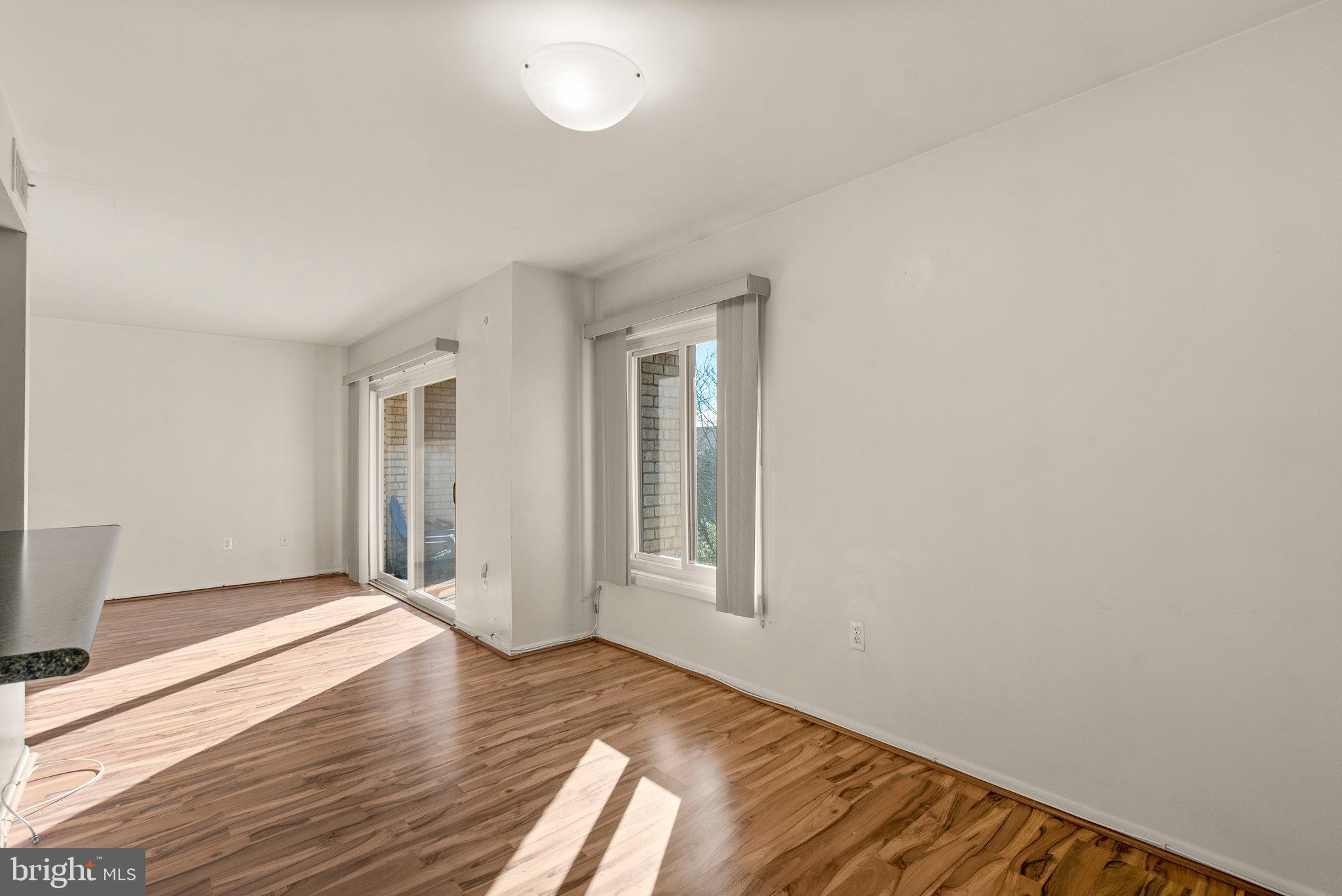 6942 Hanover Pkwy #301