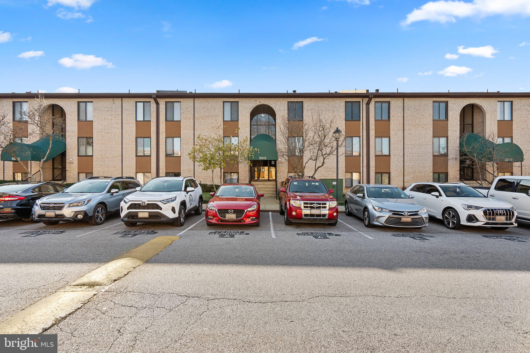 6942 Hanover Pkwy #301