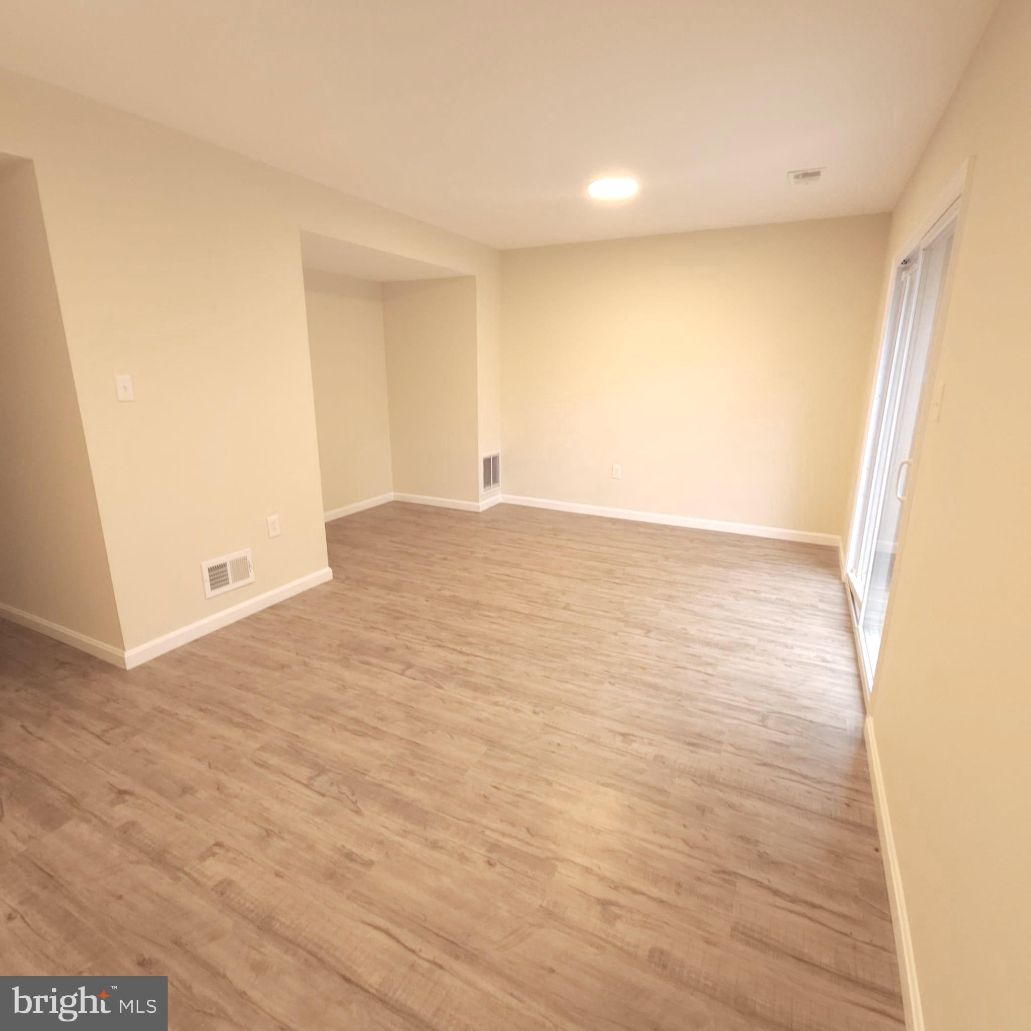 15653 Millbrook Ln #21