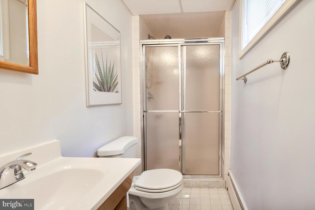 11202 Stephen Ln